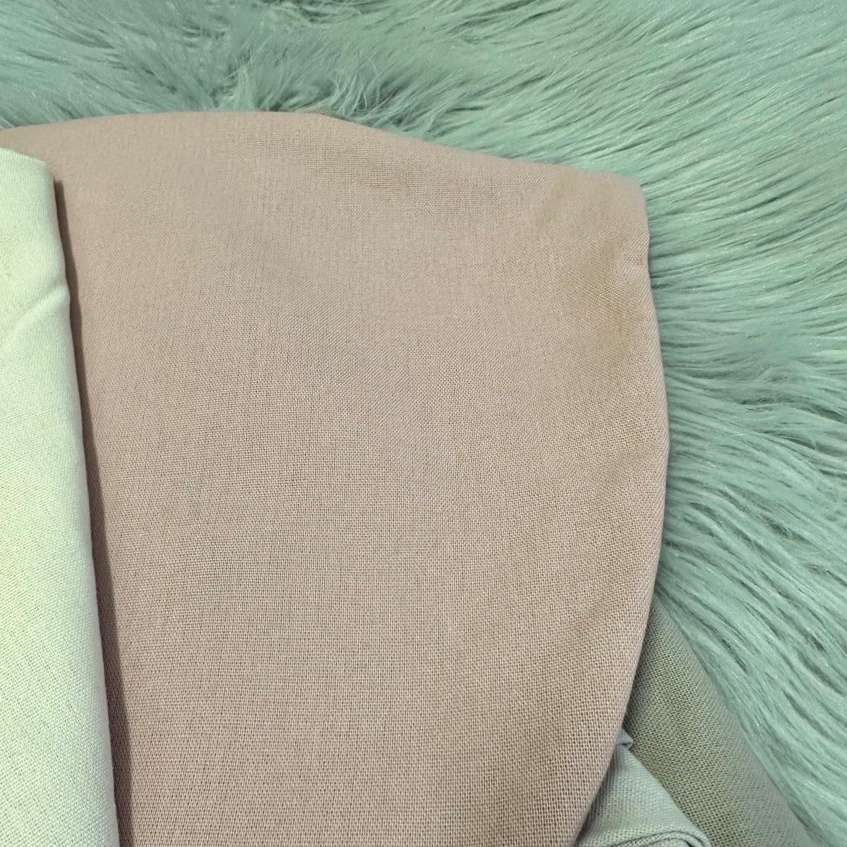 Multi-purpose Feeding Cushion