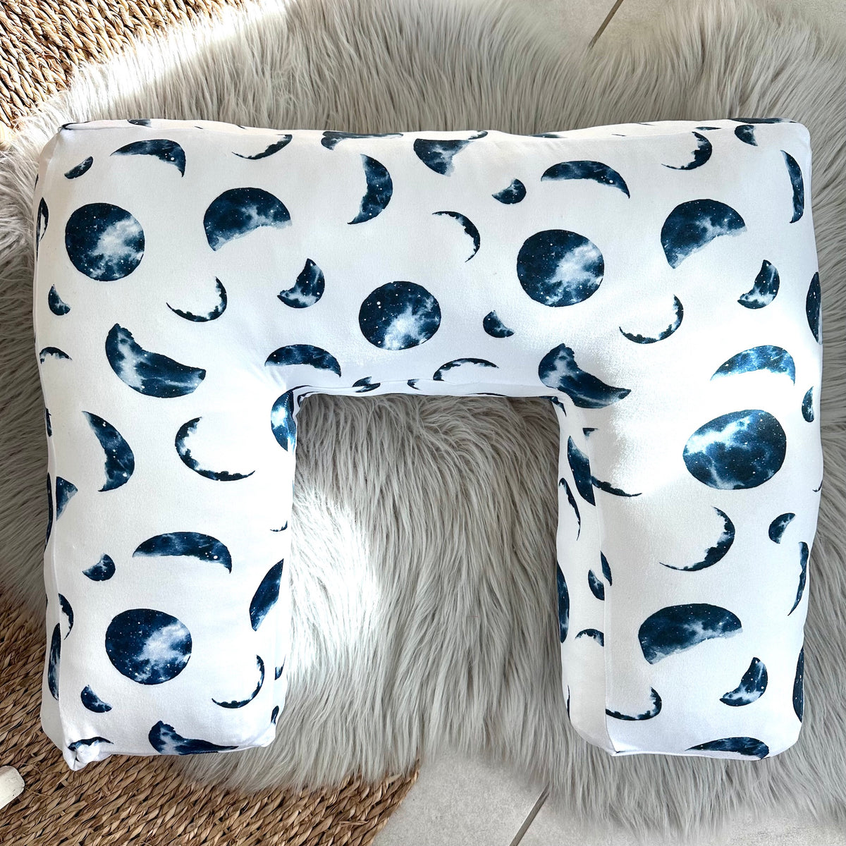 Tasha Feeding Cushion