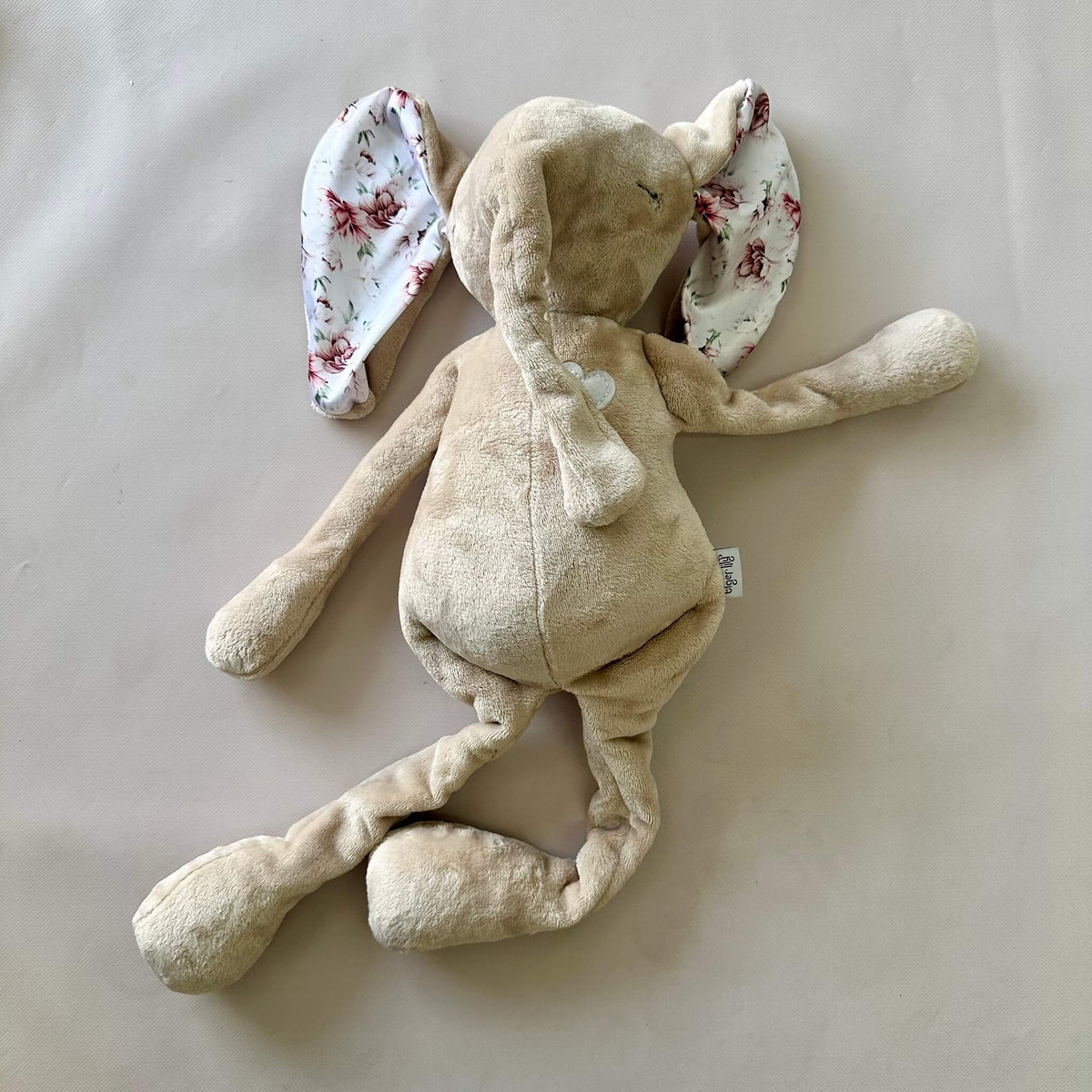 Huggable Ellie - 70cm (free shipping)