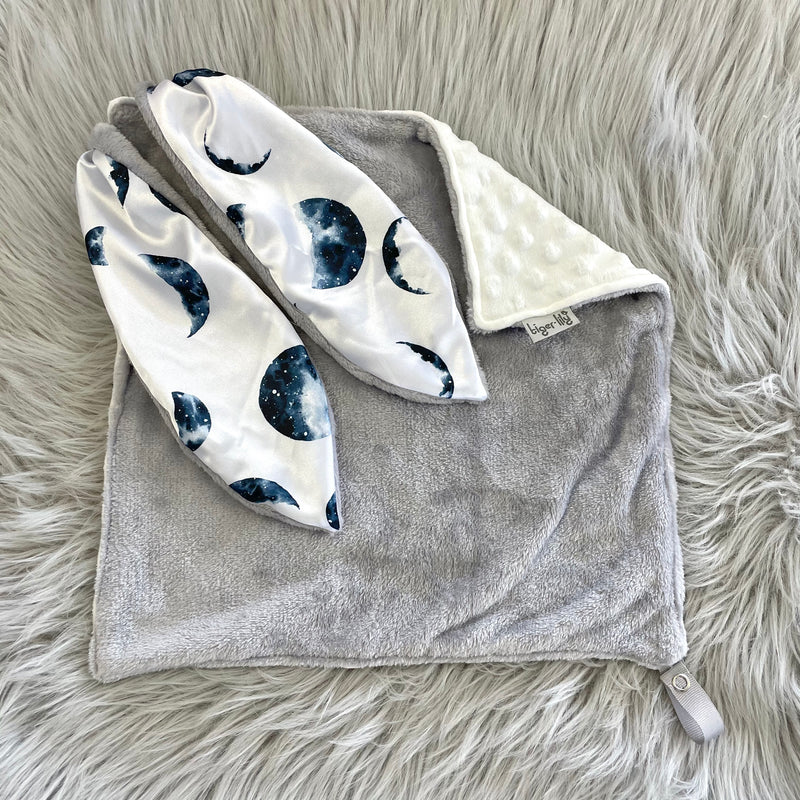 Grey cuddley with white mink dot layer and moon print silk ears