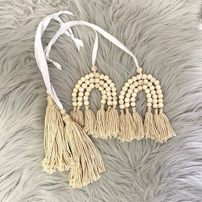 Natural wooden dangle set - rainbow and tassels